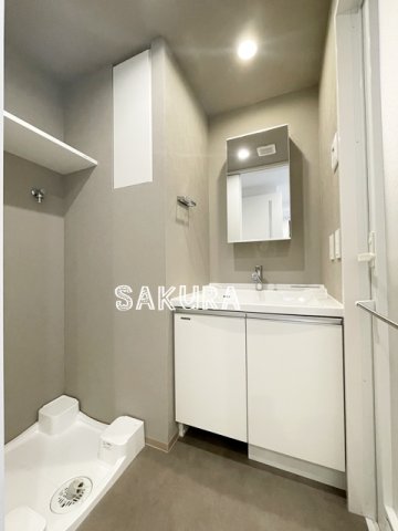 洗面設備　身支度に欠かせない独立洗面台♪