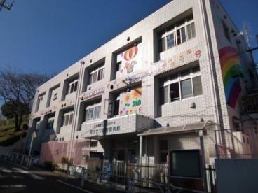 幼稚園・保育園　聖ヨゼフ保育園（幼稚園・保育園）まで376m