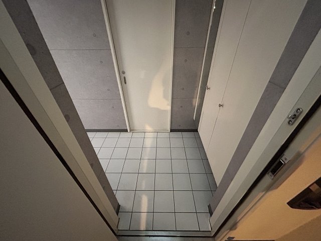 玄関　収納もある玄関です