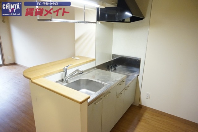 キッチン　同型参考写真