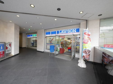 コンビニ　ローソン 荻窪駅西南店（コンビニ）まで307m