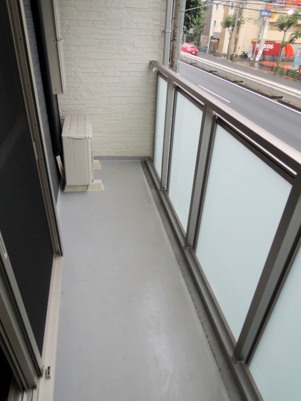 バルコニー　ベランダ