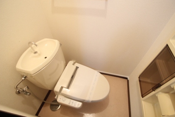 トイレ　※別部屋の写真です