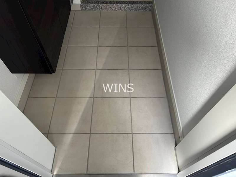 玄関　別部屋参考写真です