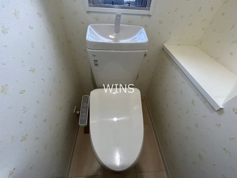 トイレ　別部屋参考写真です