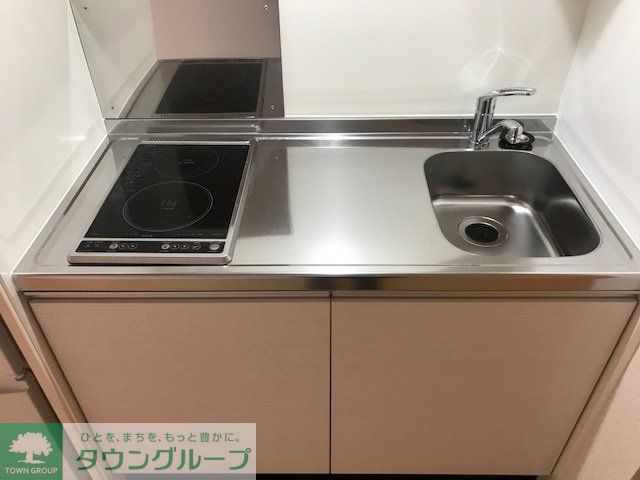 キッチン　コンロの仕様が異なる場合があります