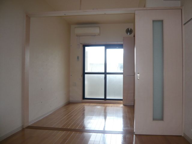 居室・リビング　洋室