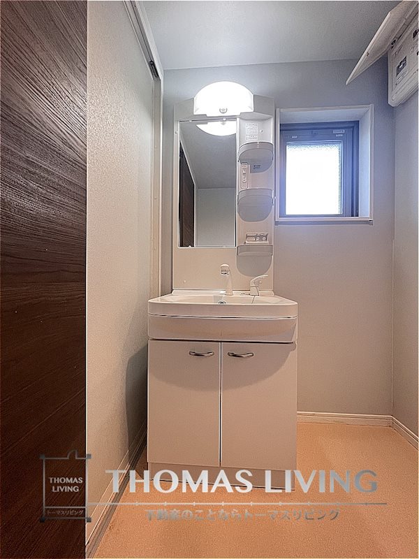 洗面設備　大人女子に必須の独立洗面台