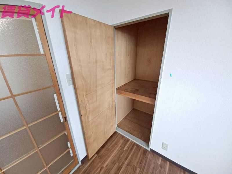 収納　別部屋参照。現状優先となります。