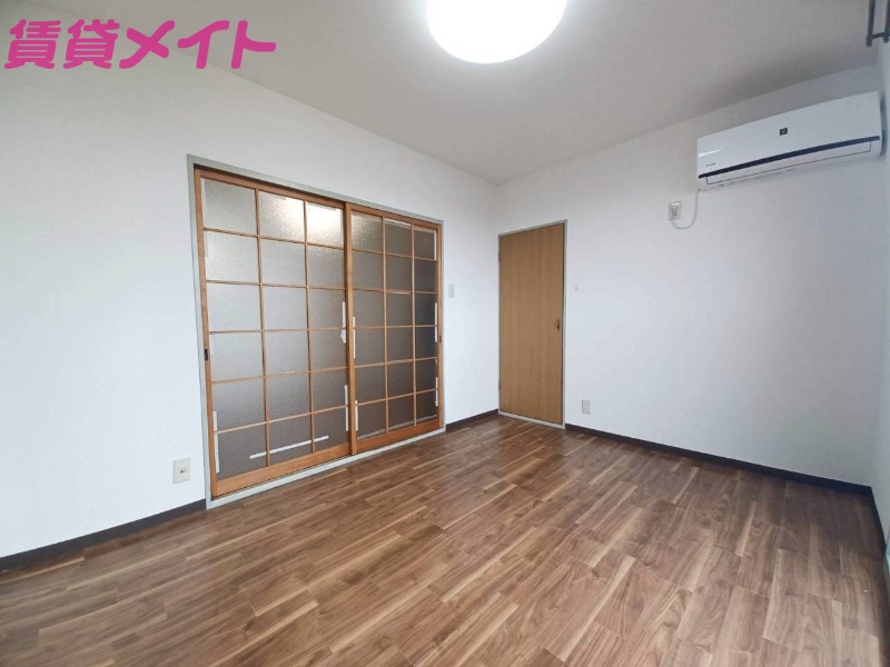 その他部屋・スペース　別部屋参照。現状優先となります。