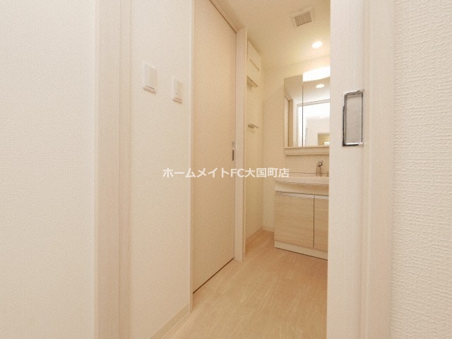 洗面設備　使いやすい洗面所です