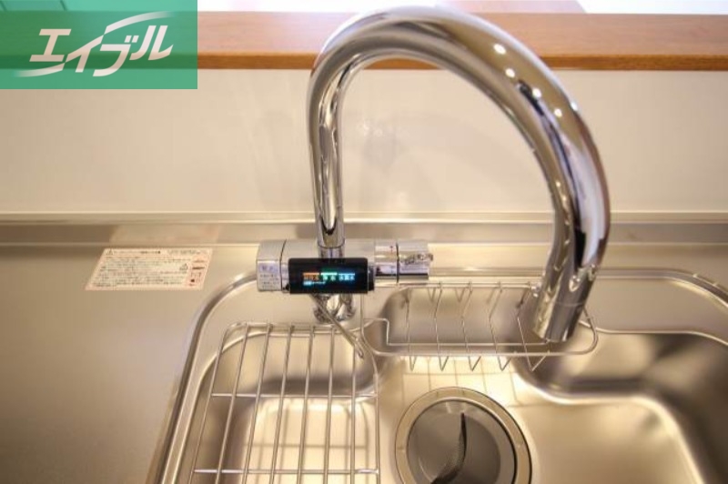 その他設備　電解水素水整水器