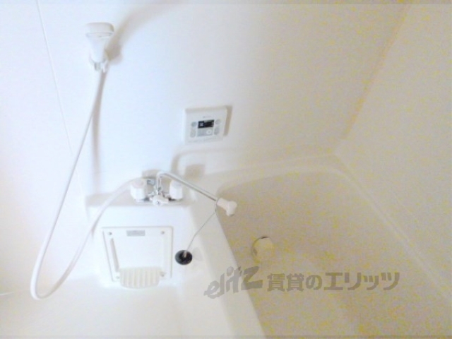 バス・シャワールーム　とても綺麗なお風呂です