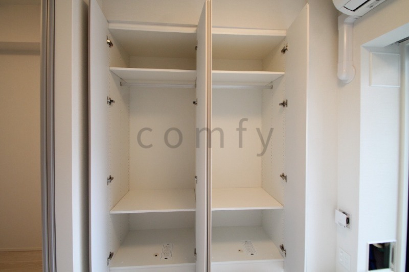 収納　クローゼット