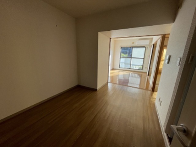 居室・リビング　別室参照