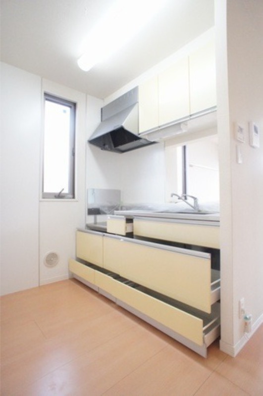 キッチン　図面と現状に相違がある場合には現状を優先