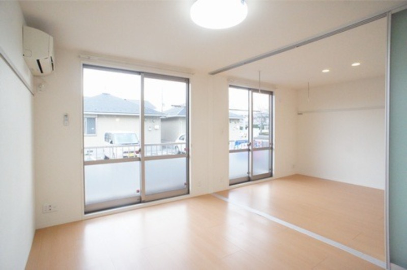 居室・リビング　図面と現状に相違がある場合には現状を優先