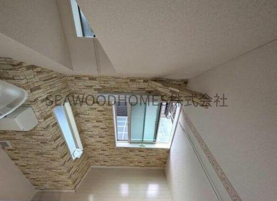 その他部屋・スペース　ロフトから見たお部屋です。