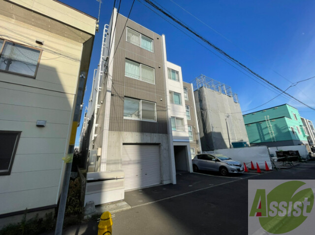 建物外観　札幌市北区北３６条西「Ｌ’ＯＡＳＩＳ」