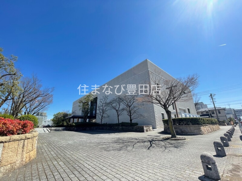 役所　刈谷市美術館（役所）まで2512m