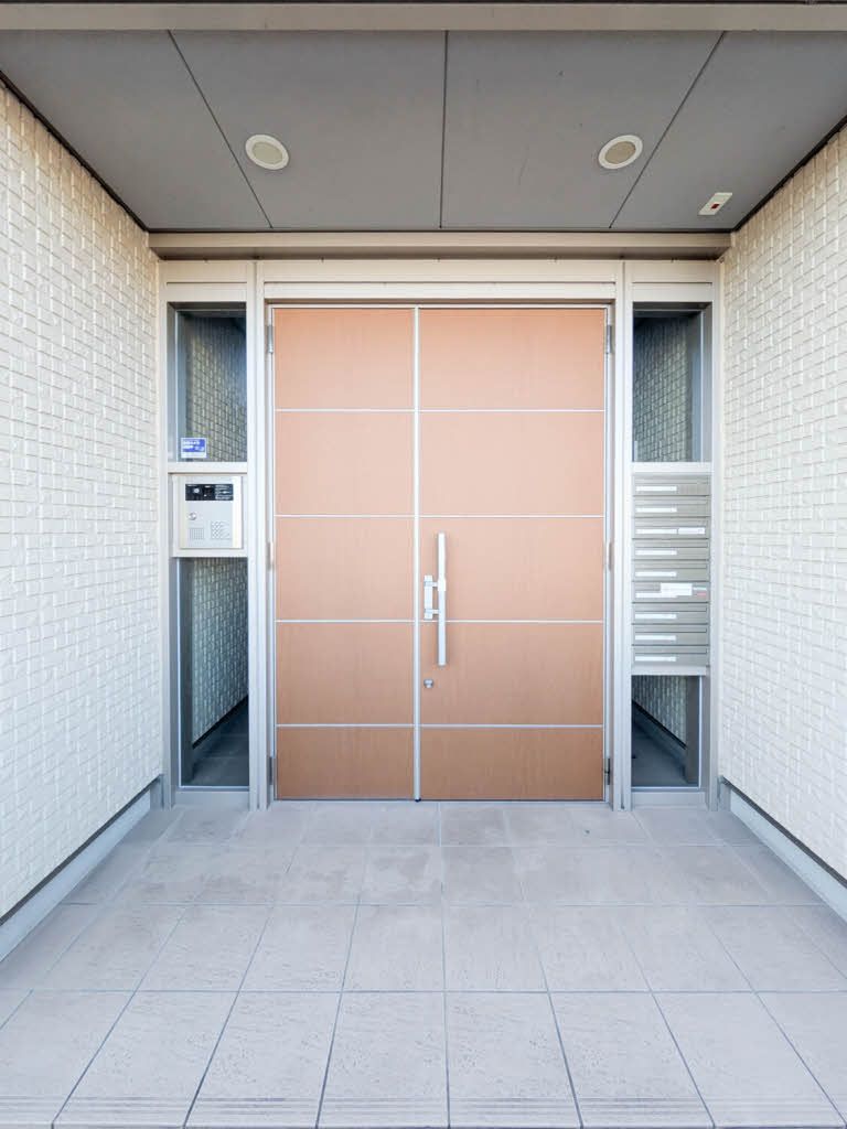 建物外観　エントランス