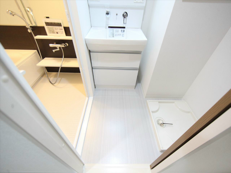 洗面設備　脱衣所　独立洗面台（シャンプードレッサー）