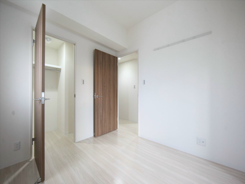 その他部屋・スペース　洋室6帖　ウォークインクローゼット付（収納充実してます）