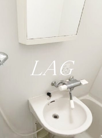 洗面設備　洗面台です。