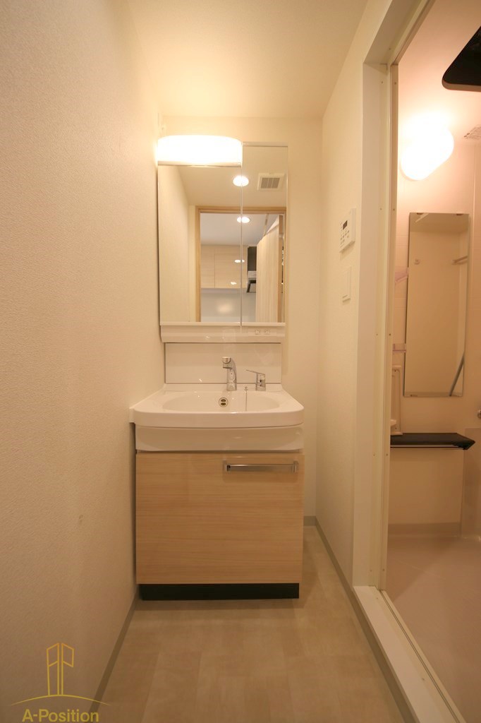 洗面設備　プレサンス堺筋本町エグゼブラン