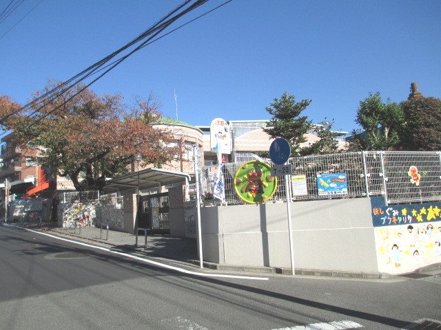 幼稚園・保育園　初音ケ丘幼稚園（幼稚園・保育園）まで1100m
