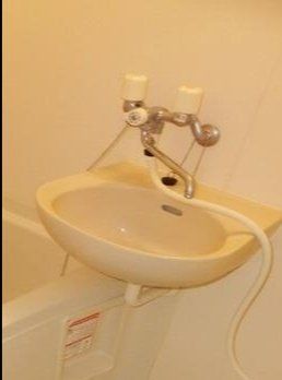 洗面設備　綺麗なお風呂で快適バスタイム。