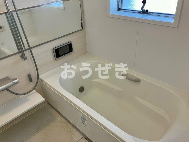 バス・シャワールーム　?