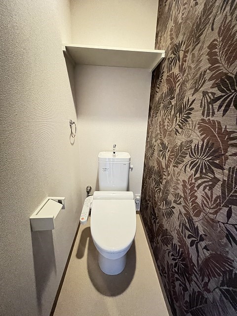 トイレ　シンプルで使いやすいトイレです