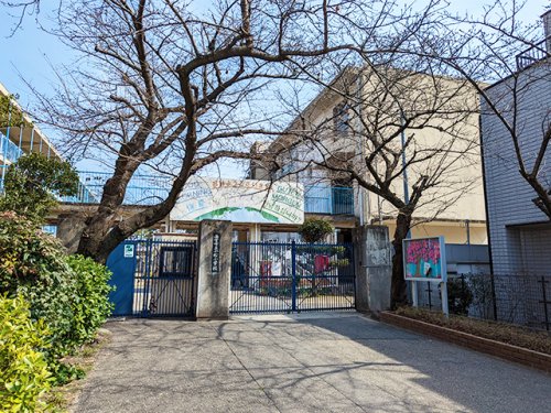 小学校　西宮市立小松小学校（小学校）まで181m