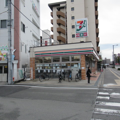 コンビニ　セブンイレブン大阪佃1丁目店（コンビニ）まで98m