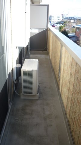 バルコニー　バルコニー