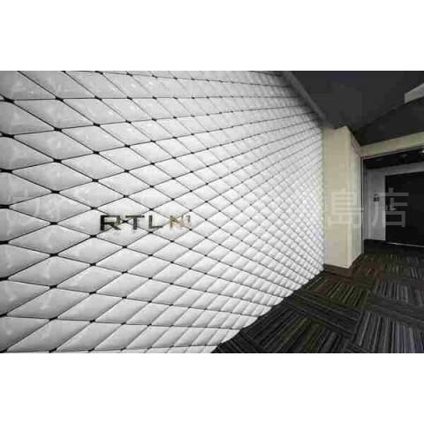 エントランス　詳細は、ウィンドワード中の島までご相談下さい。