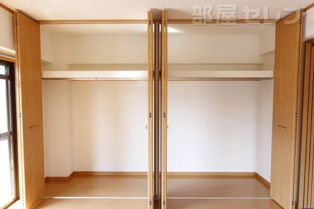 収納　２０２号室撮影。