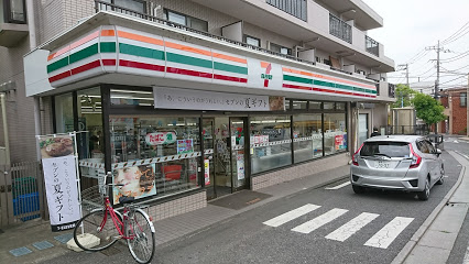 コンビニ　セブンイレブン 杉並下高井戸5丁目店（コンビニ）まで347m