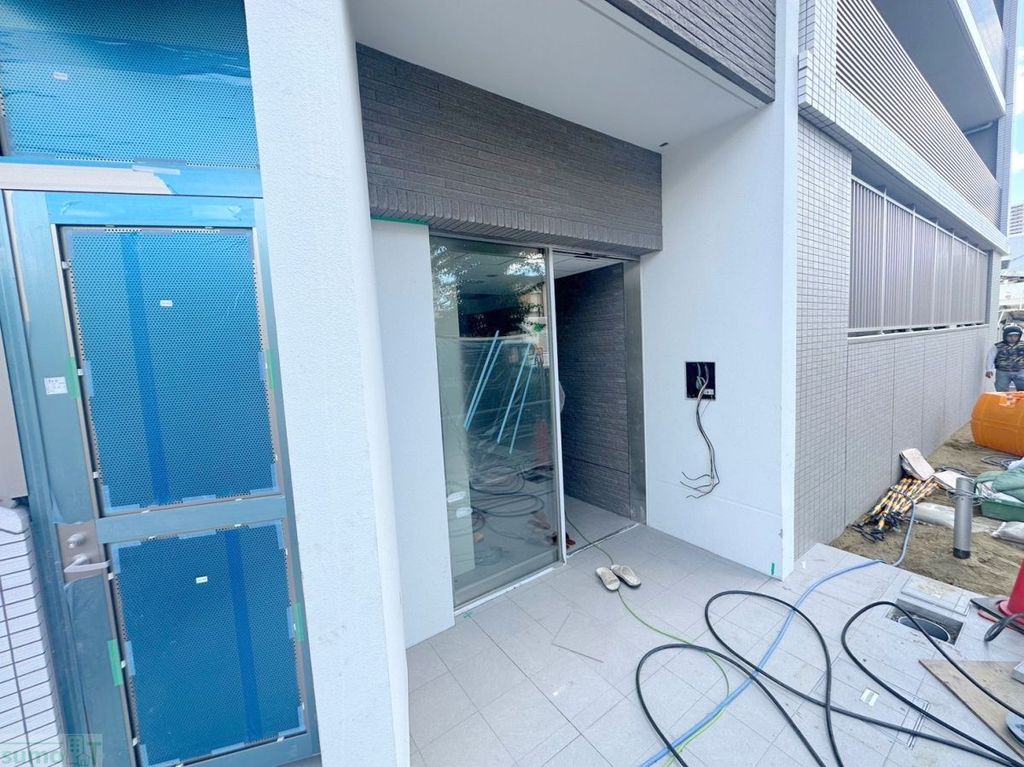 エントランス　エントランス