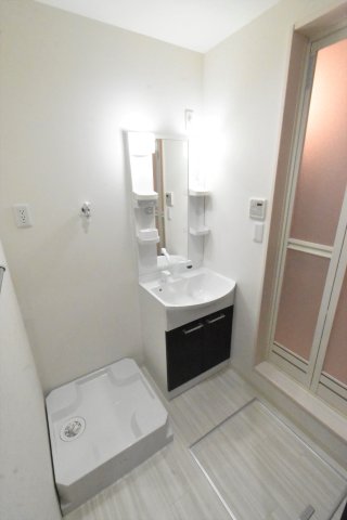 洗面設備　同仕様