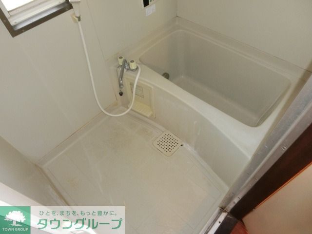 バス・シャワールーム　バスルーム