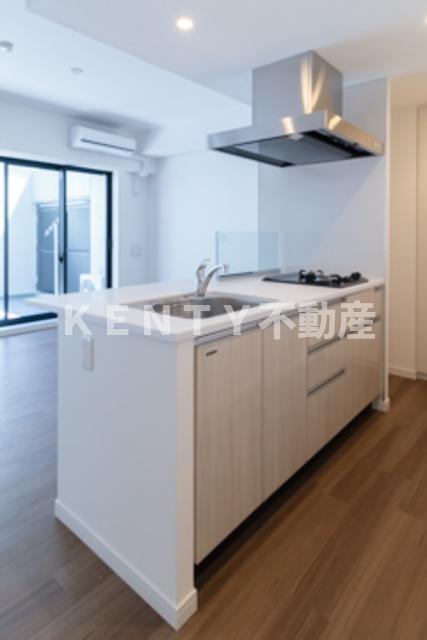 キッチン　コンパクトなキッチンで掃除もラクラク