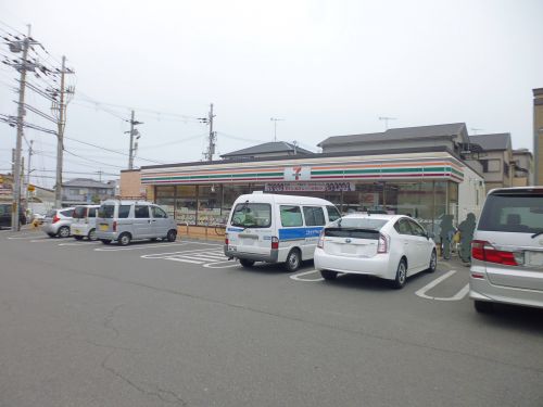 コンビニ　セブン－イレブン 明石江井ヶ島駅前店（コンビニ）まで698m