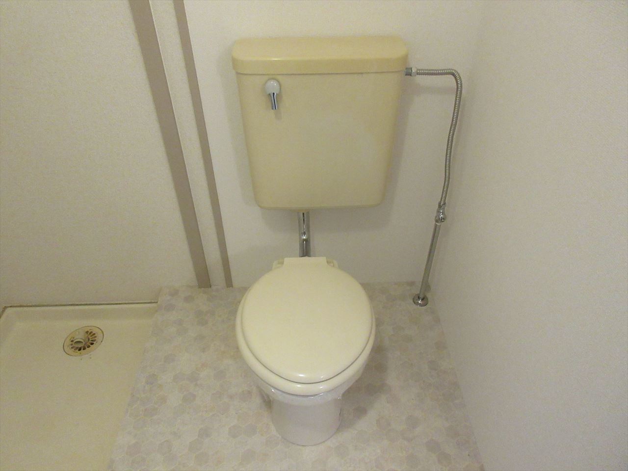 トイレ　メゾンパール泉
