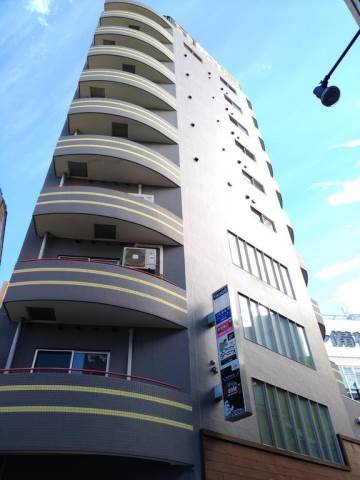 建物外観　町田駅より徒歩２分の駅近♪