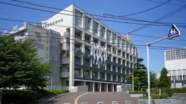 高校・高専　千葉県立千葉商業高等学校（高校・高専）まで464m