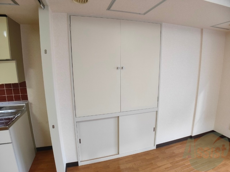 収納　大き目な収納です。部屋がすっきり片付きます。