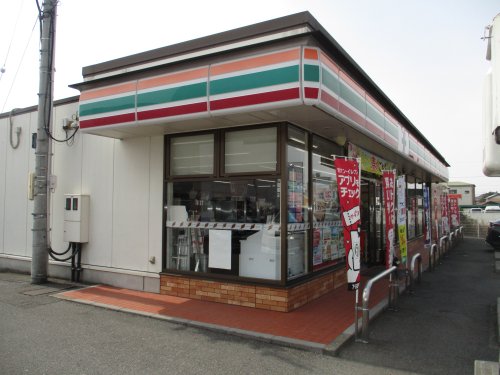 コンビニ　セブンイレブン　岐南町三宅4丁目店（コンビニ）まで727m