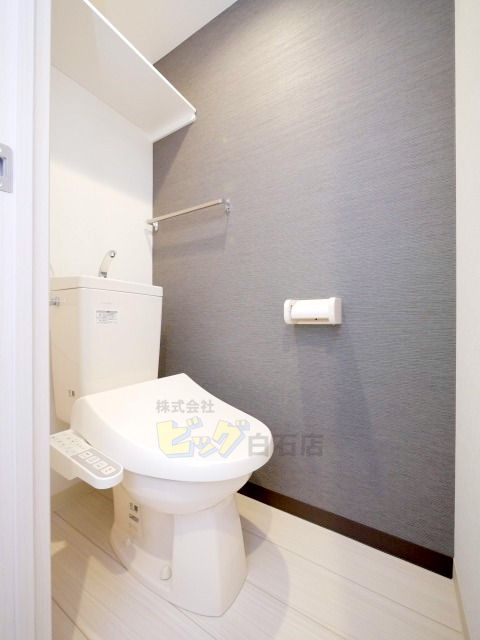 トイレ　ウォシュレット付きのトイレです♪